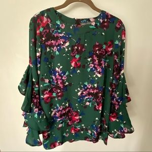 NWOT Kate & Mallory Ruffled Sleeve Blouse